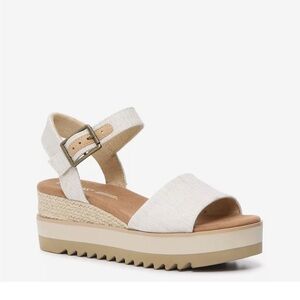 Toms Cream Sandals with Platform Sole